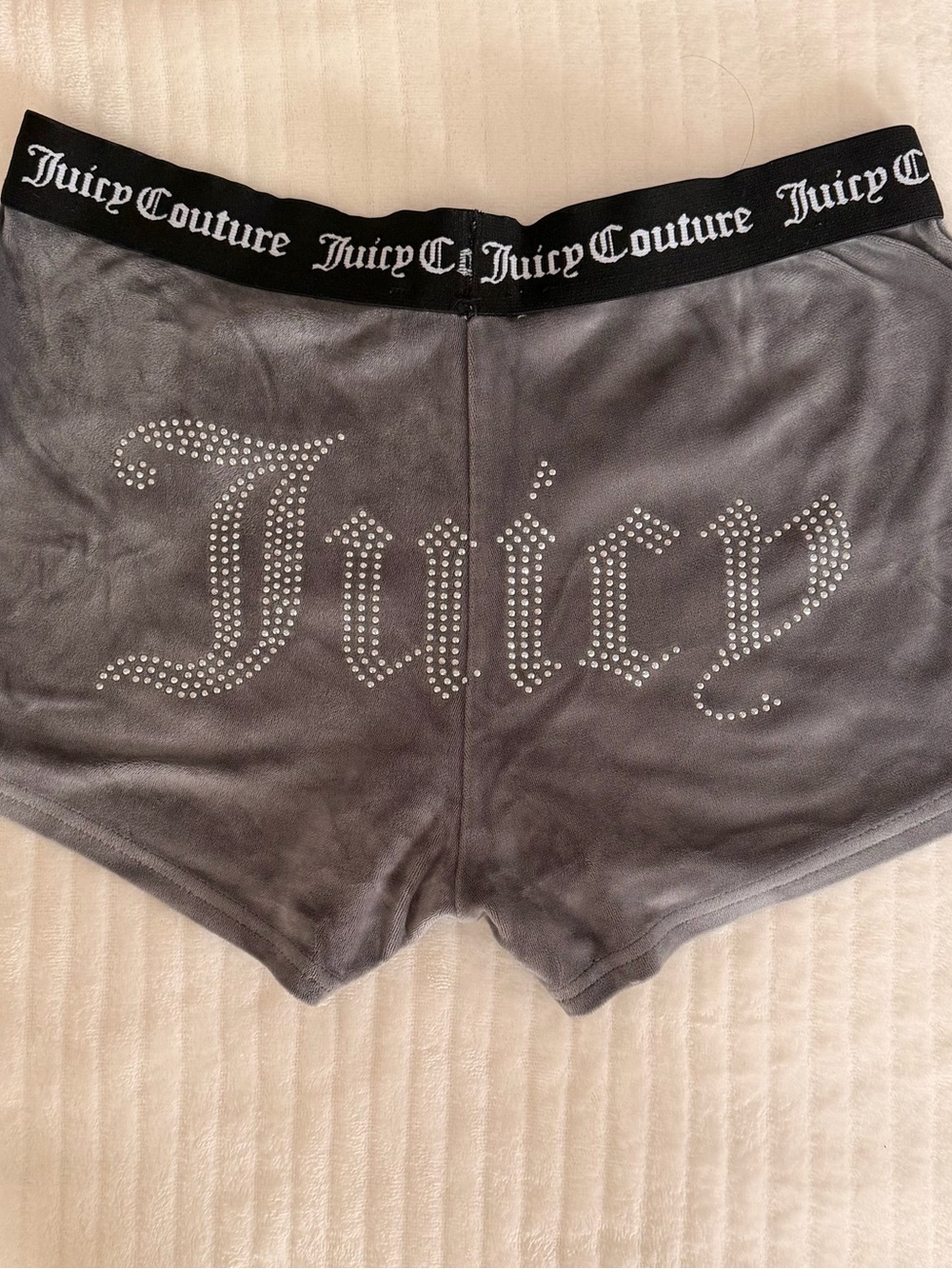 Juicy Couture Gray Velour Rhinestone Shorts Size M (Adjust if different)